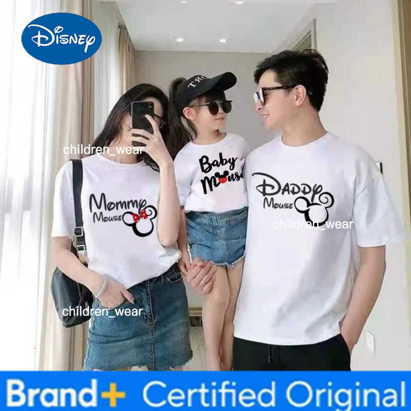 Disney 2025 Summer Autumn Mickey Mouse Round Neck T Shirt Soft Cotton Men Women Kids Tees for Vacation Events Casual Daily Wear H260304