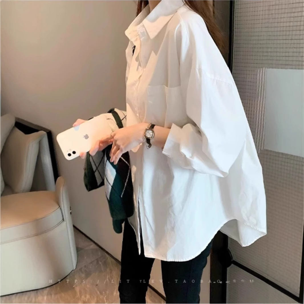 Spring And Autumn Layered Designer Hoodie White Shirt For Women Unique Design Slimming Inner Wear Designer Shirt Plus Size Polo Shirt Loose Fit Casual Style Shirt