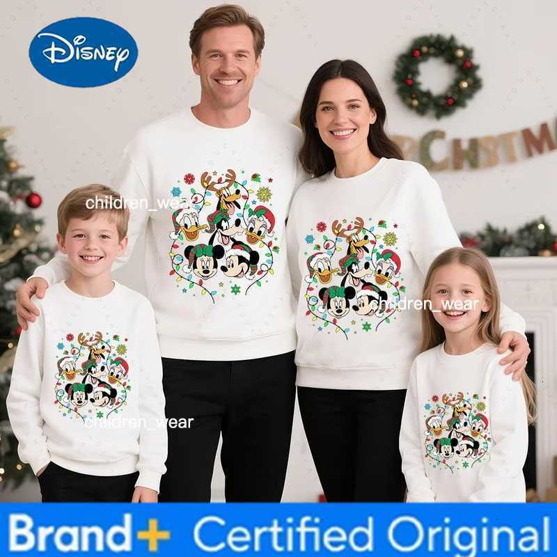 Disney Mickey and Friends Christmas Cotton Family Sweatshirt Mom Dad Kids Matching Holiday Outfit Parent kids Coordinated Wear H260304