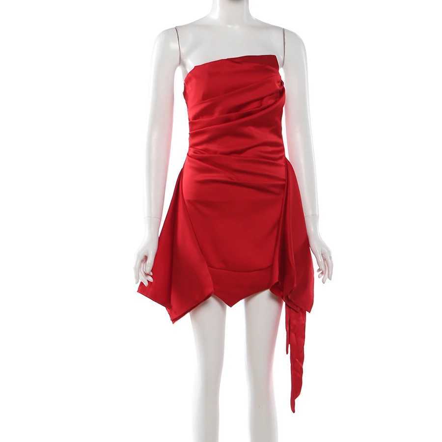 SylCue Valentines Day Style Mini Dress Woman Chest Wrap Backless Sleeveless Shape Waist Evening Party Ruched Elegant Bodycon M260304