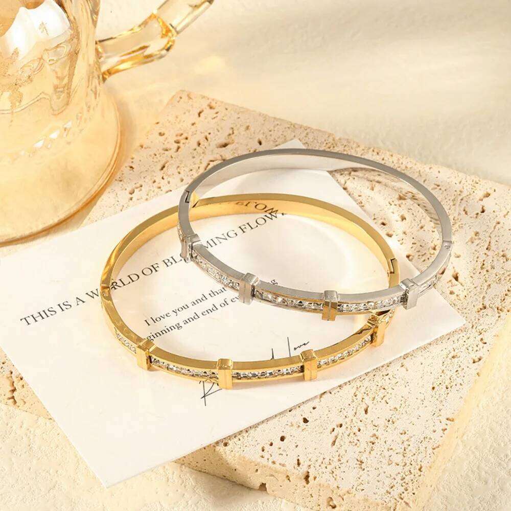 Personalized Design Stainless Steel Zircon Inlay Geometry Double Layer Opening Bracelet for Women Luxury Fashion Jewelry Gift XJ260303