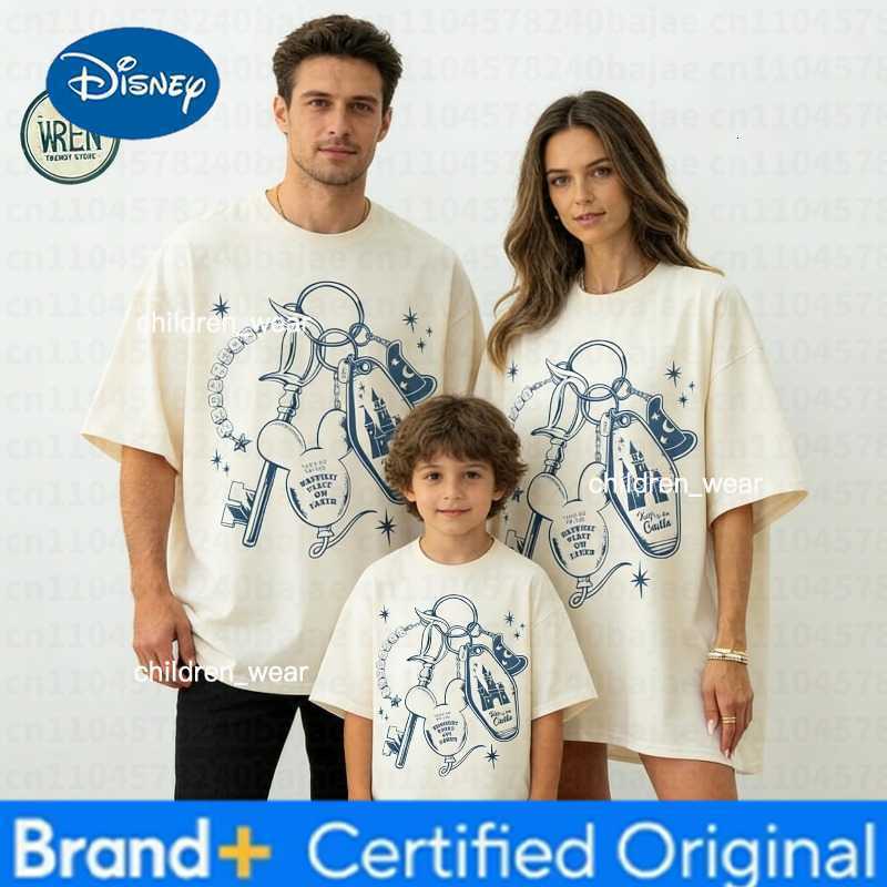 Disney 2026 3D Printed T-shirt Keychain Characters Magical Castle T Shirt Vintage Casual Holiday Top H260304