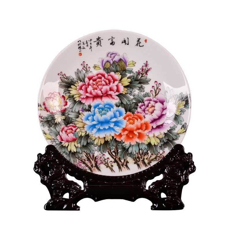 This hand-painted Jingdezhen ceramic plate with autumn rhyme theme adds artistic charm to your New Chinese style home decor.T260304