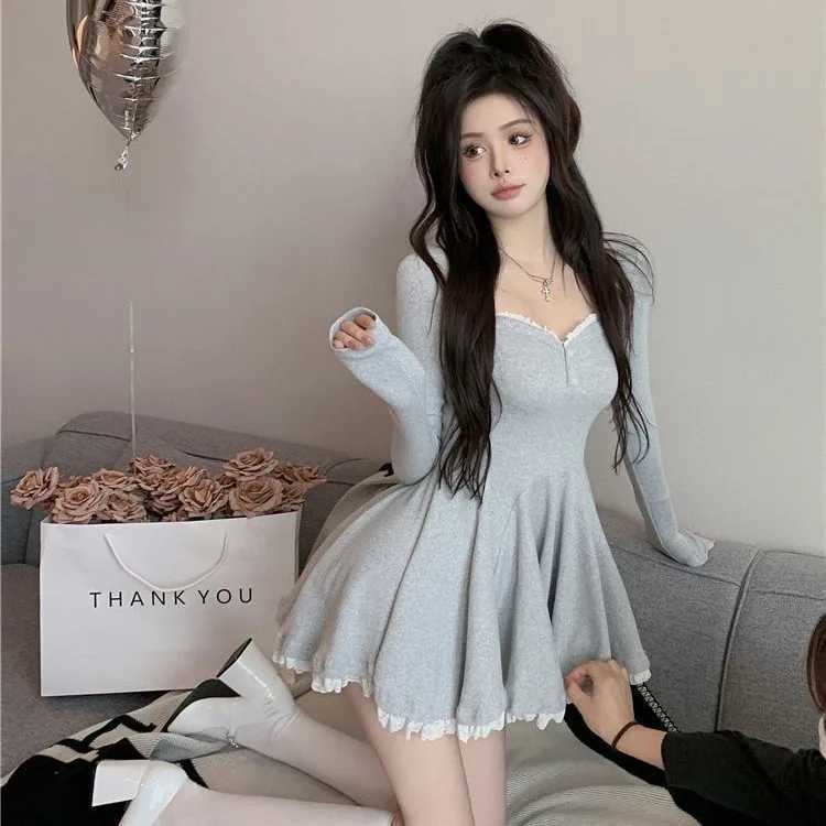 Pure Desire Sexy Lace Trim Dress Spring Autumn Slimming Waist Small Size Pleated A-Line Puffy Skirt M260304