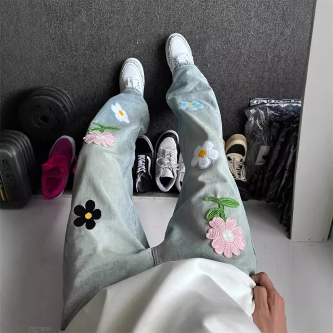 European And American Hip-hop Street Style Pants For Men High-end Design With Designer Pants Floral Embroidery Loose Straight-leg Jeans For Men