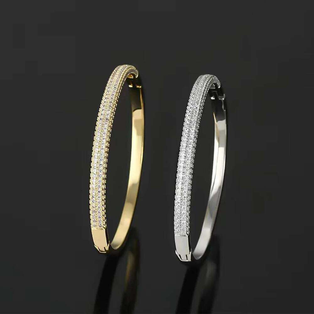 Micro Inlaid Charm Bracelet for Women, Handicraft, High Grade Feeling, Full Zircon Circle, Exquisite Light Luxury, New XJ260303