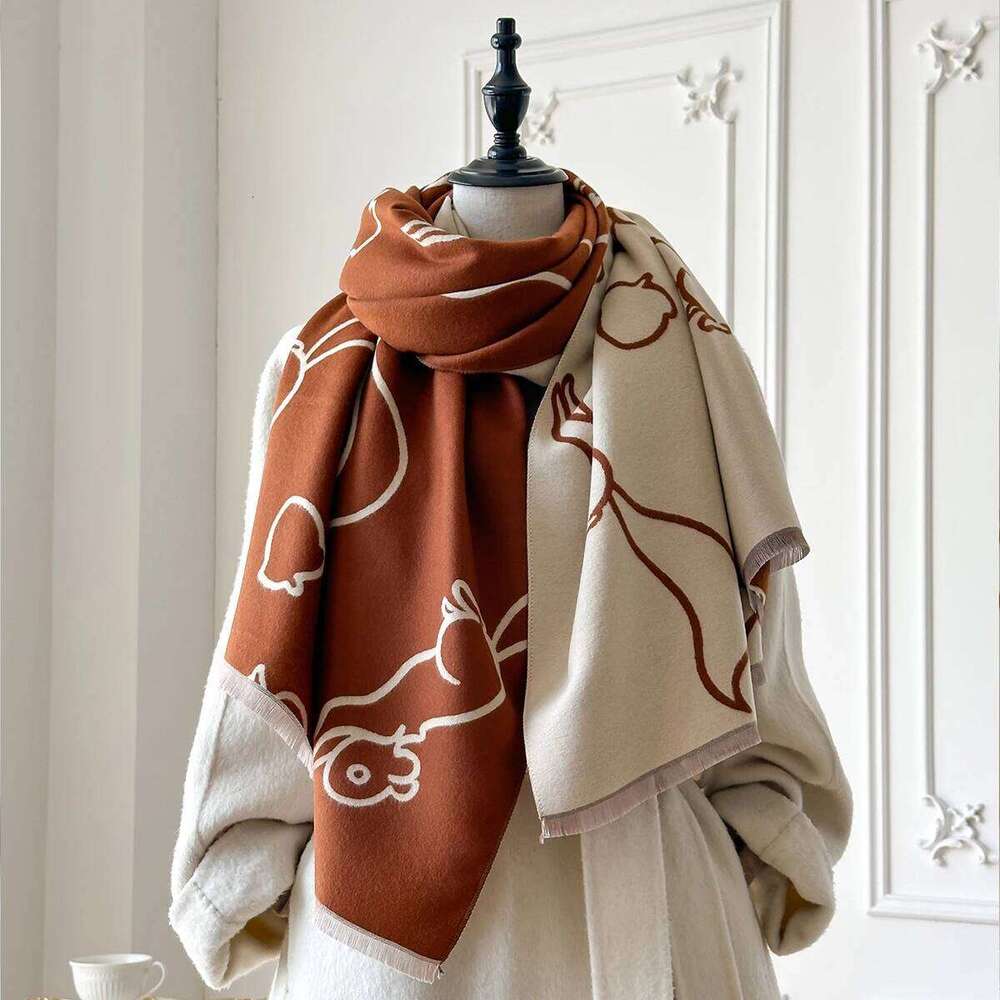 New Luxury Winter Cashmere Little Squirrel Print Scarf Women Warm Pashmina Poncho Scarves Fashion Shawl Thick Foulard Bufanda XJ260304