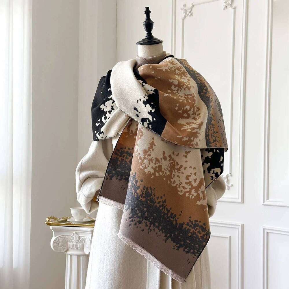 2025 Luxury Winter Cashmere Scarf Women New Design Warm Pashmina Blanket Poncho Scarves Female Print Shawl Thick Foulard Bufanda XJ260304