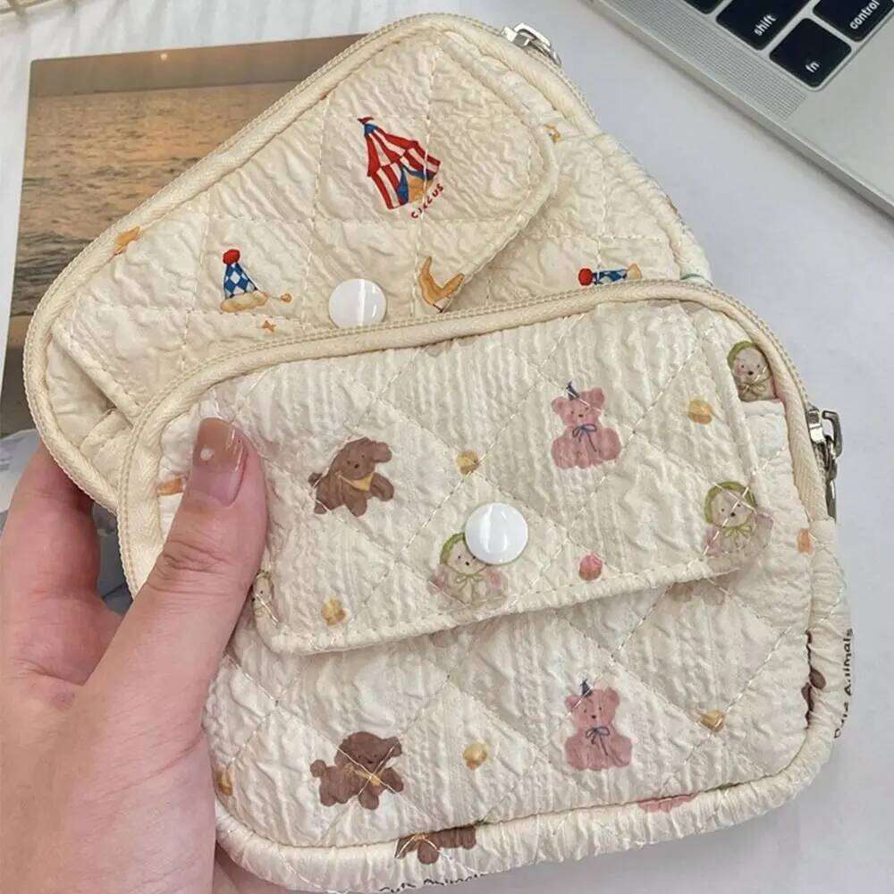 Gifts Cartoon Floral Portable Multifunctional Key Coin Purse Quilted ID Holder Card Hold C260304