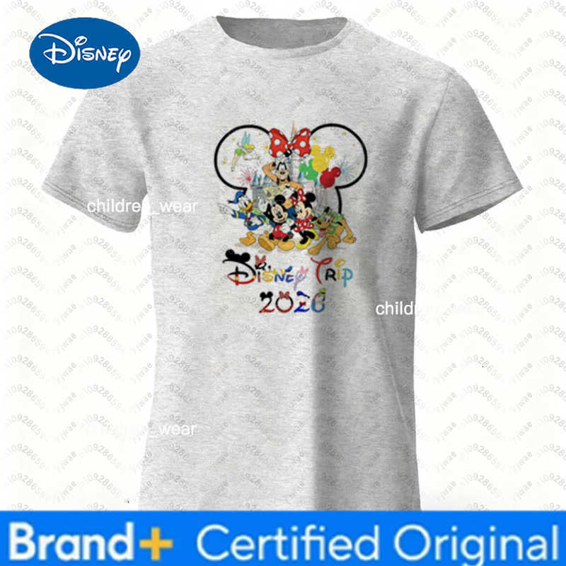 Disney 2026 Mickey And Minne Graphic Print Cotton T-shirt Summer Breathable Family Tees Clothing Harajuku Parent Child Clothing H260304