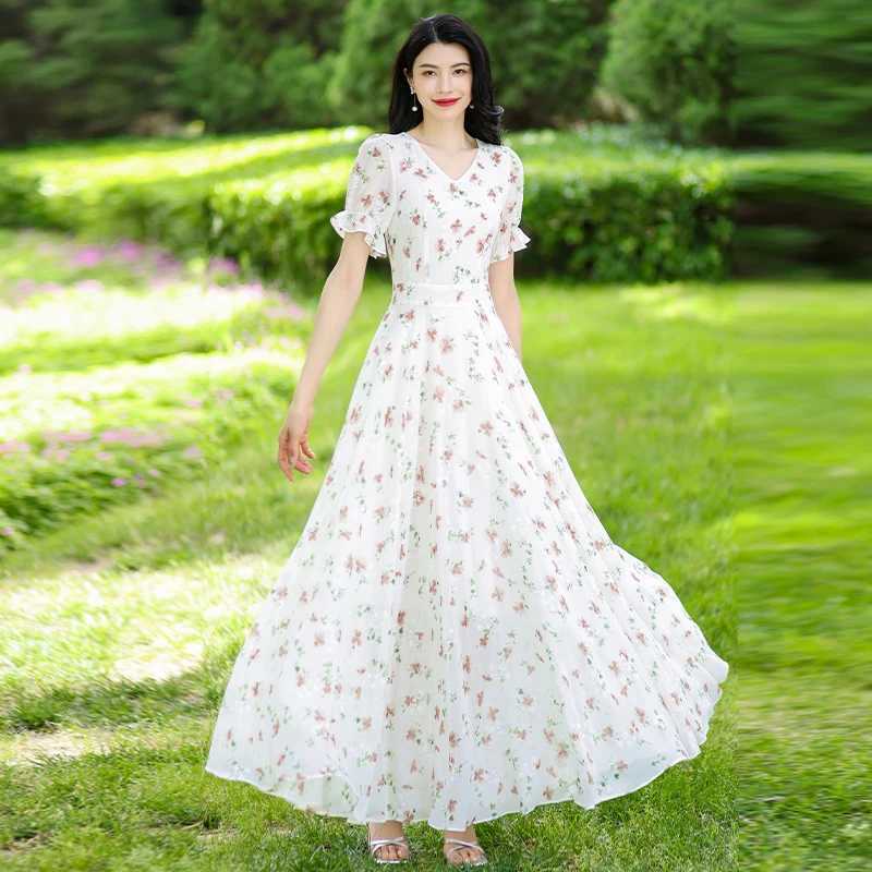 V-Neck Dress Youthful Slim-Fit Elegant Gown Fashionable Casual Beach Maxi Dress M260304