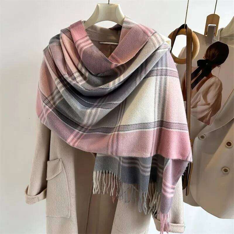 2023 Warm Plaid Cashmere Shawl Poncho Winter Scarf Luxury Print Blanket Pashmina Wraps Bufanda With Tassel Casual Stoled Echarpe XJ260304