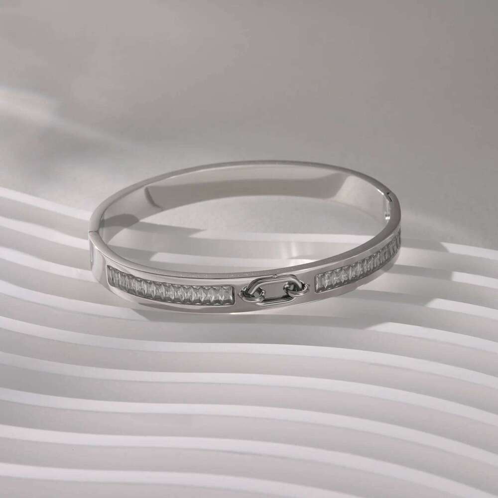 Miranda High-Grade Zirconia Round Bracelet Bangle Arrivals Unique Stainless Steel Chic Charm Jewelry Waterproof Gift XJ260303