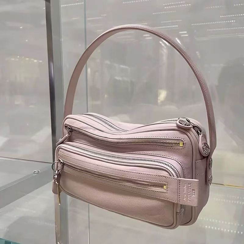New Top-Level Luxury Designer Women's Leather Shoulder At The Armpit, Crossbody Handbag, Sling Motorcycle Bag, Celebrity-Similar Camera Bag Suoto