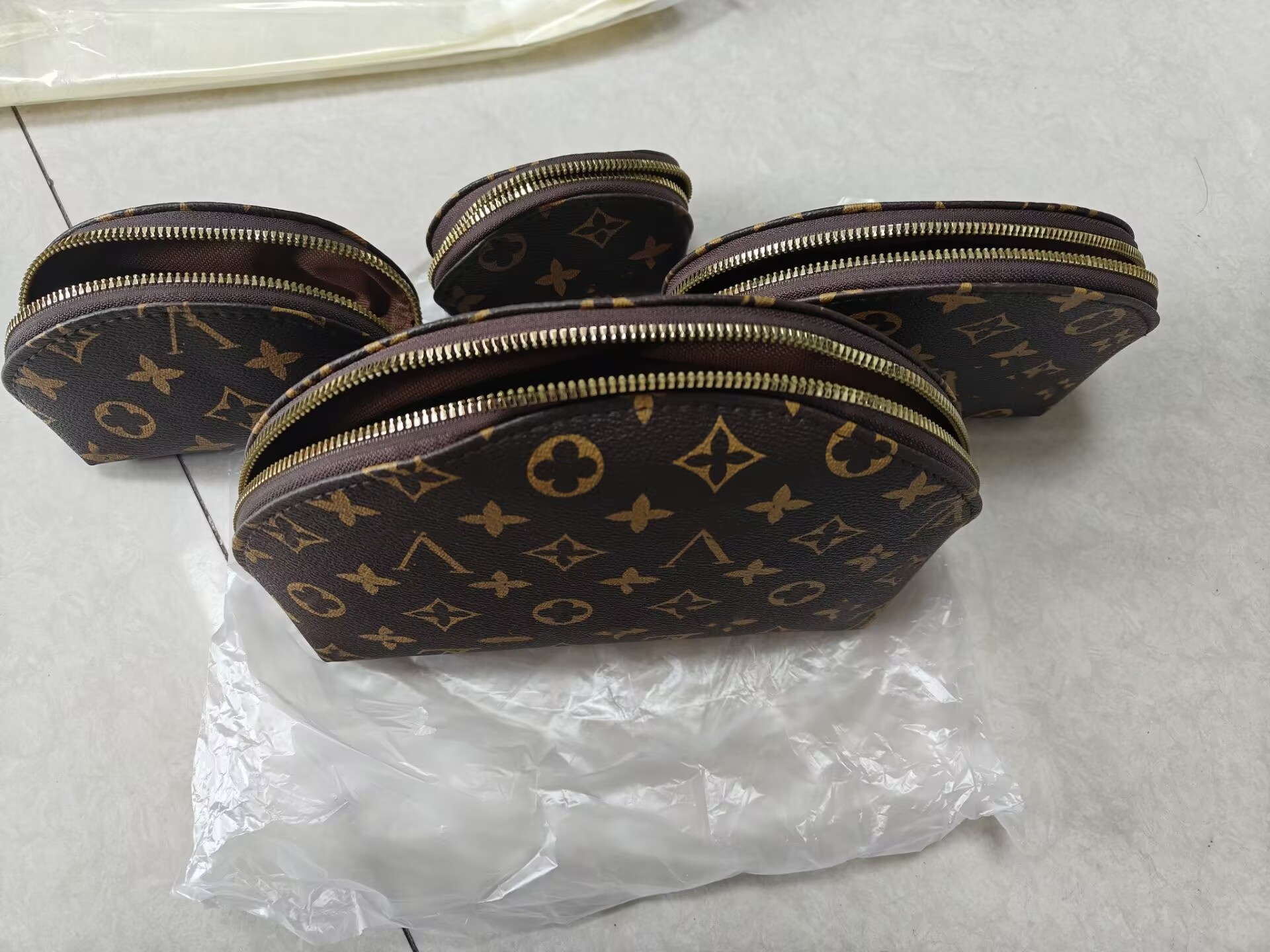 Cosmetic Bags Fashion Makeup Bag Women Designers Handbag Travel Pouch Ladies Purses High Quality Organizador lvslys Toiletry Bag vanity bag white designer bag
