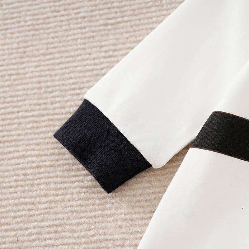 Newborn Baby Boy Long sleeves clothing 0-18 Months one-piece White cotton fashion for Astronaut Print Infant Casual Jumpsuit Z260304