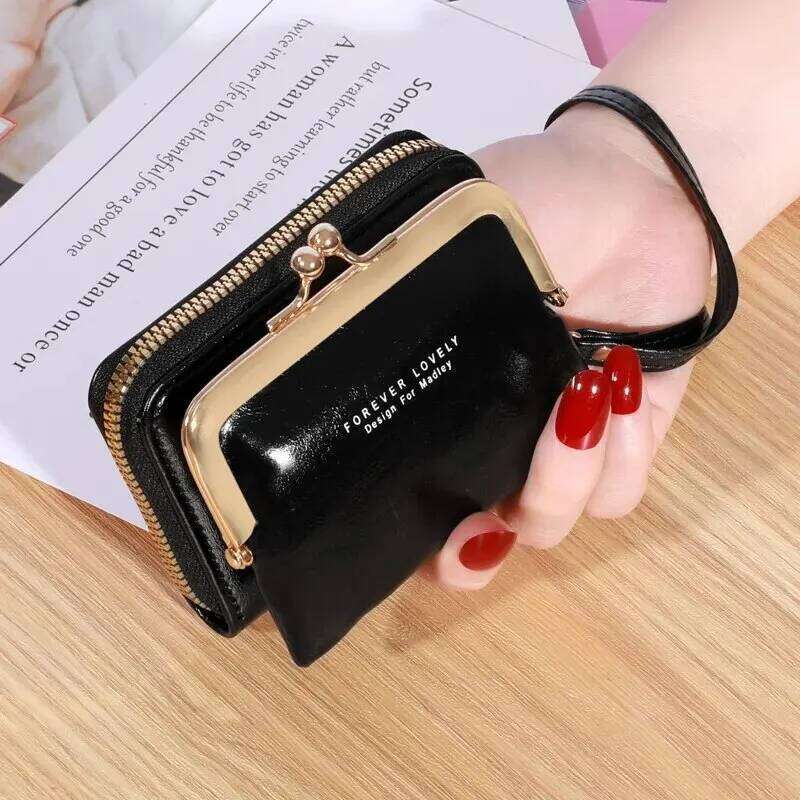 New Women's Wrist Strap Short Wax Oil Leather Zero Large Capacity Letter Multi Card Bag Wallet C260304