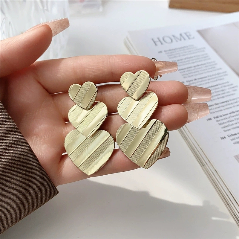 Elegant Handcrafted Wire Crafting Trio - Heart Shape Pendant + Elegant Tassel Studs