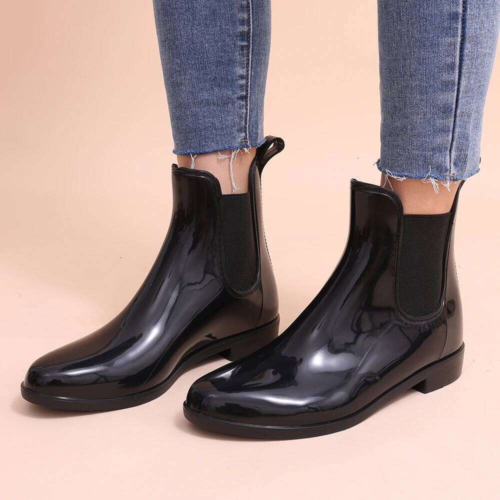 Kidmi Classic Shiny Rain Summer Waterproof Chelsea Boots For Women Fashion Outdoor Non-slip Home Shoes