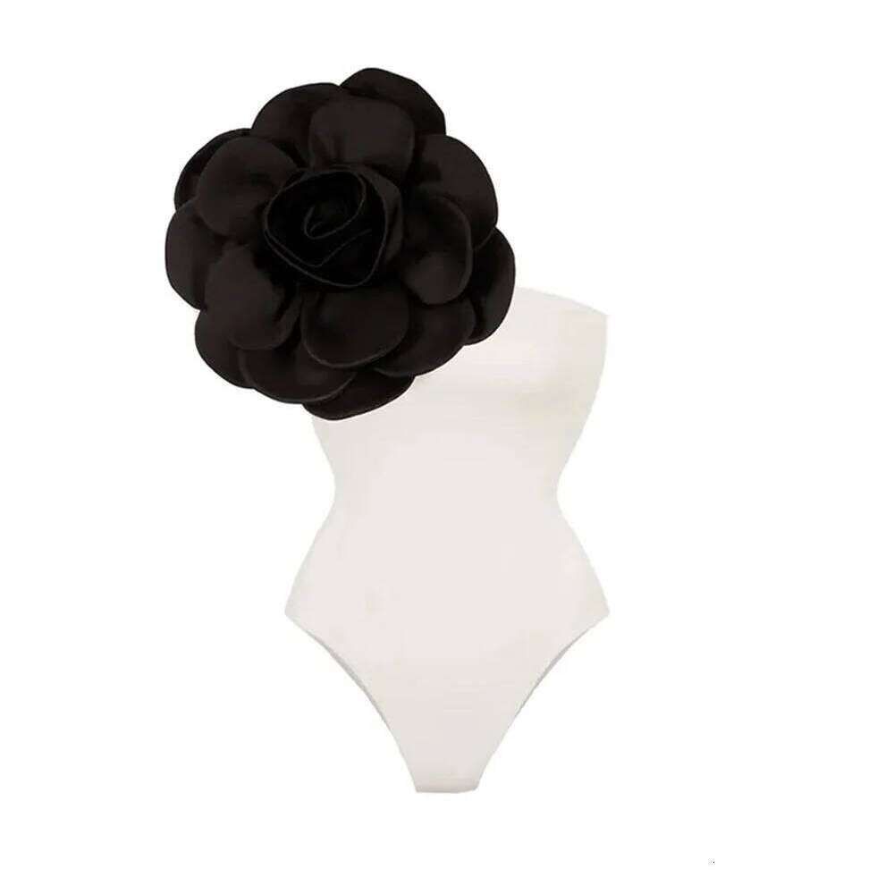 2025 Flower One Piece Swimsuit Women Swimwear Monokini Bodysuit White Swim Bathing Suit Belt Beach Wear Summer Y260303