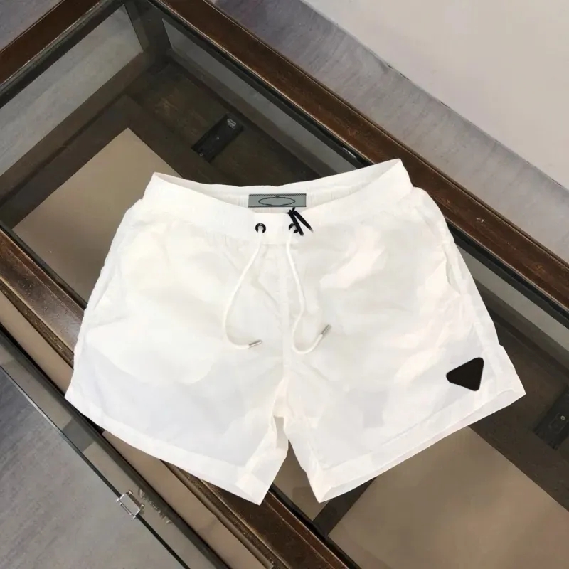 Designer Men's Short Pants Fashionable Sporty Bright Colors Quick-drying Elastic Waistband Drawstring Design Summer Beach Shorts