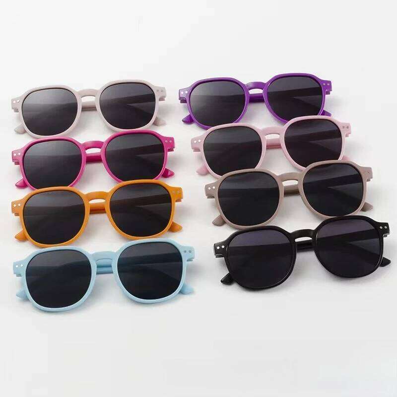 Korean version of fashion trend baby sunglasses cute photo travel must be cocoa love love, must-have artifact for photography Z260305
