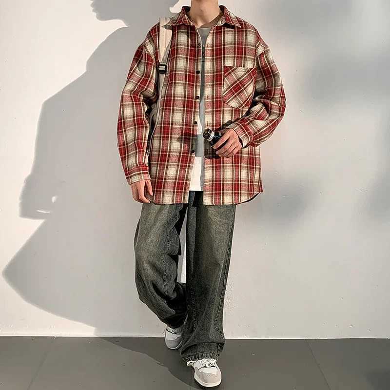 Vintage Mens Plaid Shirts Autumn Casual Trendy Lapel Shirt Korean Shirt Jacket Hong Kong Fashion Square Collar Shirt For Spring M260305