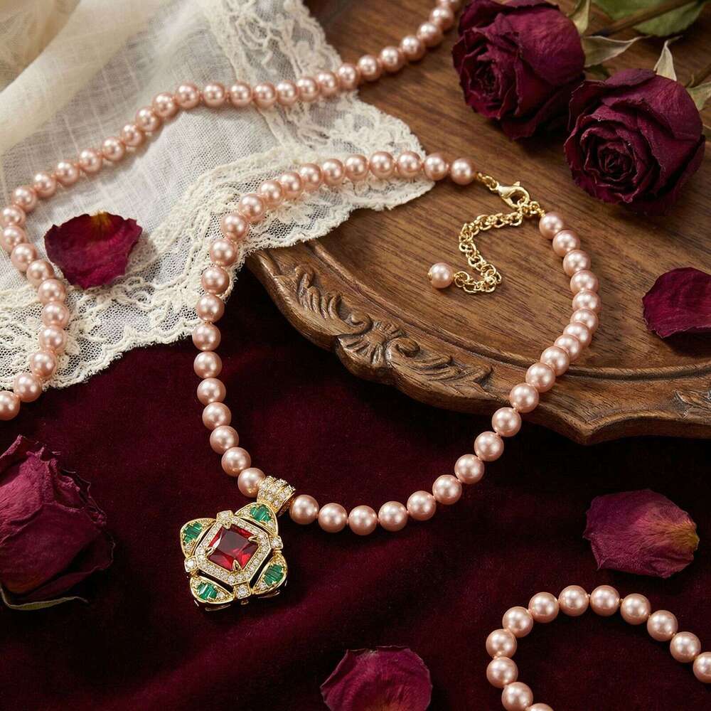 French Court Style Elegant Earrings And Necklace Set Light Luxury Niche High-End Sophisticated Banquet Accessories High-Quality
