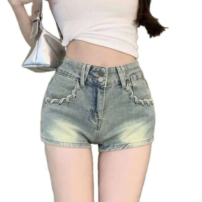 Stylish Weaving Pockets Women Jean New Korean Light Blue Skinny Slim Hot Pants Streetwear Washed Distressed Denim Shorts XJ260305