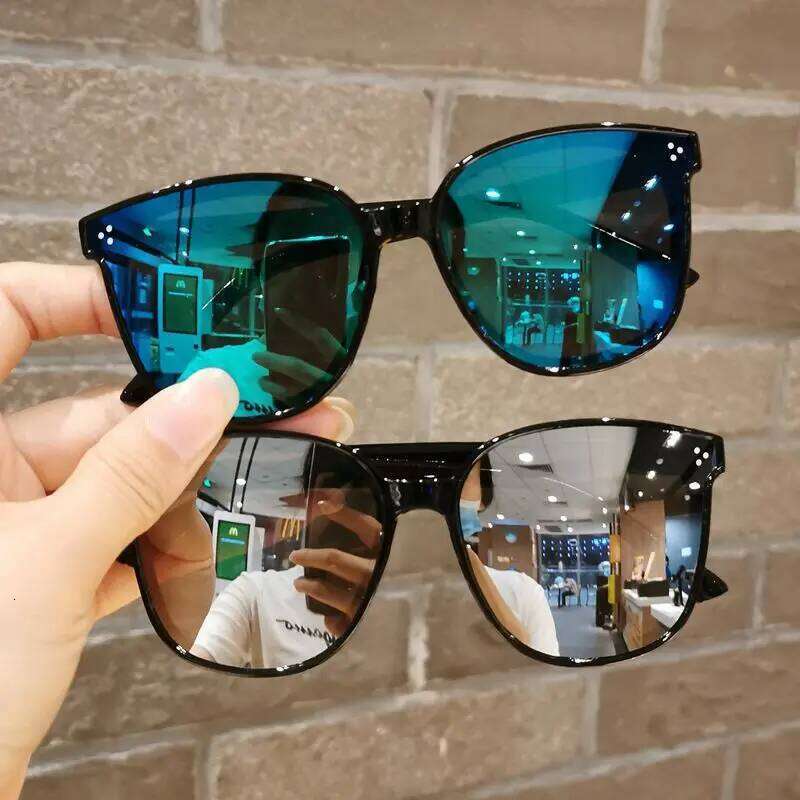 New Children Shape Round Girl Boy Shiny Coating Double Color Vintage Sunglasses UV Protection Glasses Child Goggles Z260305