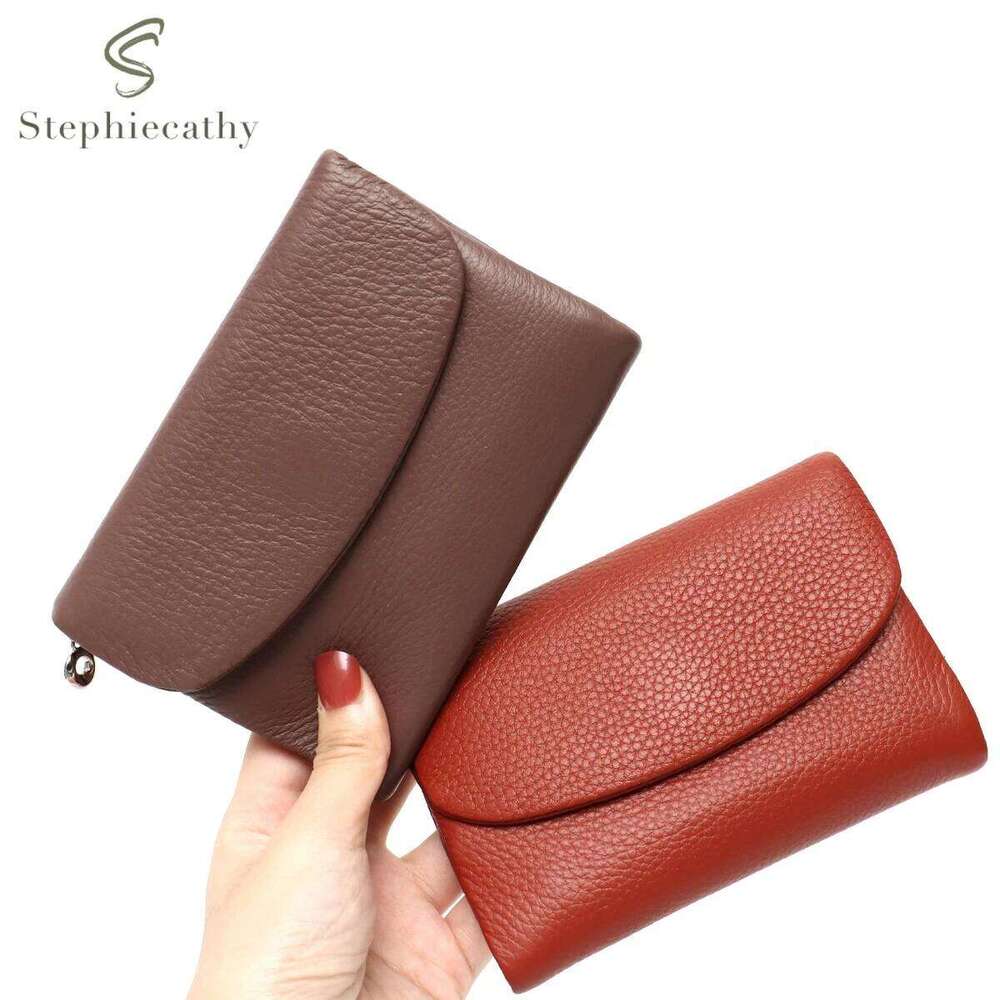 Womens Minimalist Short Wallet Classic Real Leather Magnet Flap Trifold Coin Purse Multi Slots Card Holder Portable Daily Use C260304