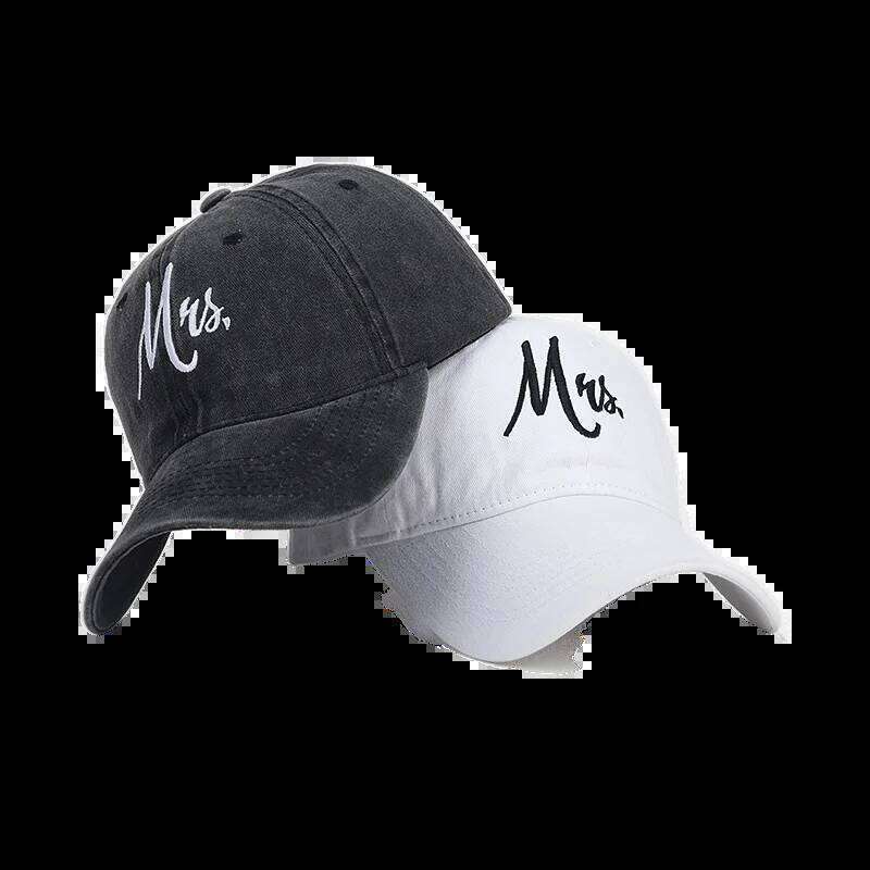 Mr Mrs Baseball Caps Men Women Hats Bride and Groom Cap Gifts The Couple Wedding Favors for Lovers Y260304