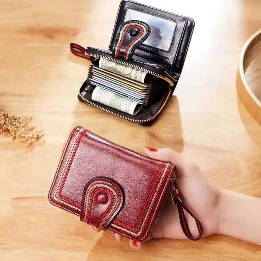 1 Pcs Retro Oil Wax Skin European and American Multi Slot Organ Card Bag Zipper Short Women's Wallet Baellery Carteira Masculina C260304