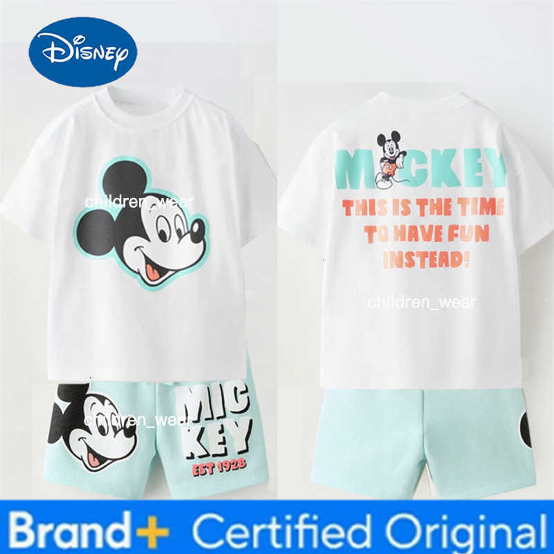 Disney Donald Duck TShirtShorts 2Piece Set Summer New Cartoon Tees Loose Shorts Kids Casual Loose Tees All-match Shorts Suit H260305