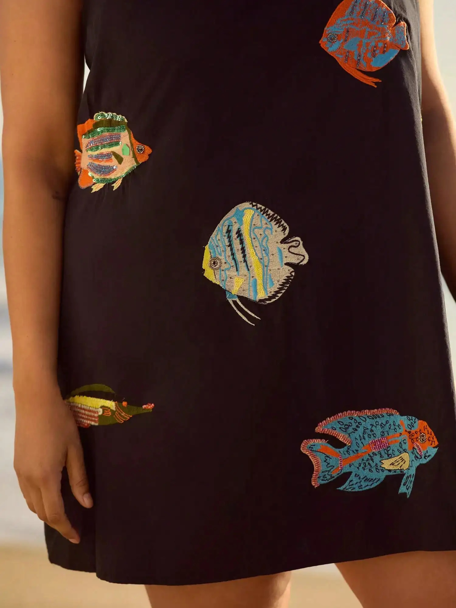 Women Y2K Boho Mini Cami Dress Spaghetti Strap Fish Printed Flowy Sling Dress Graphic Backless A Line Summer Holiday Sundress 260304