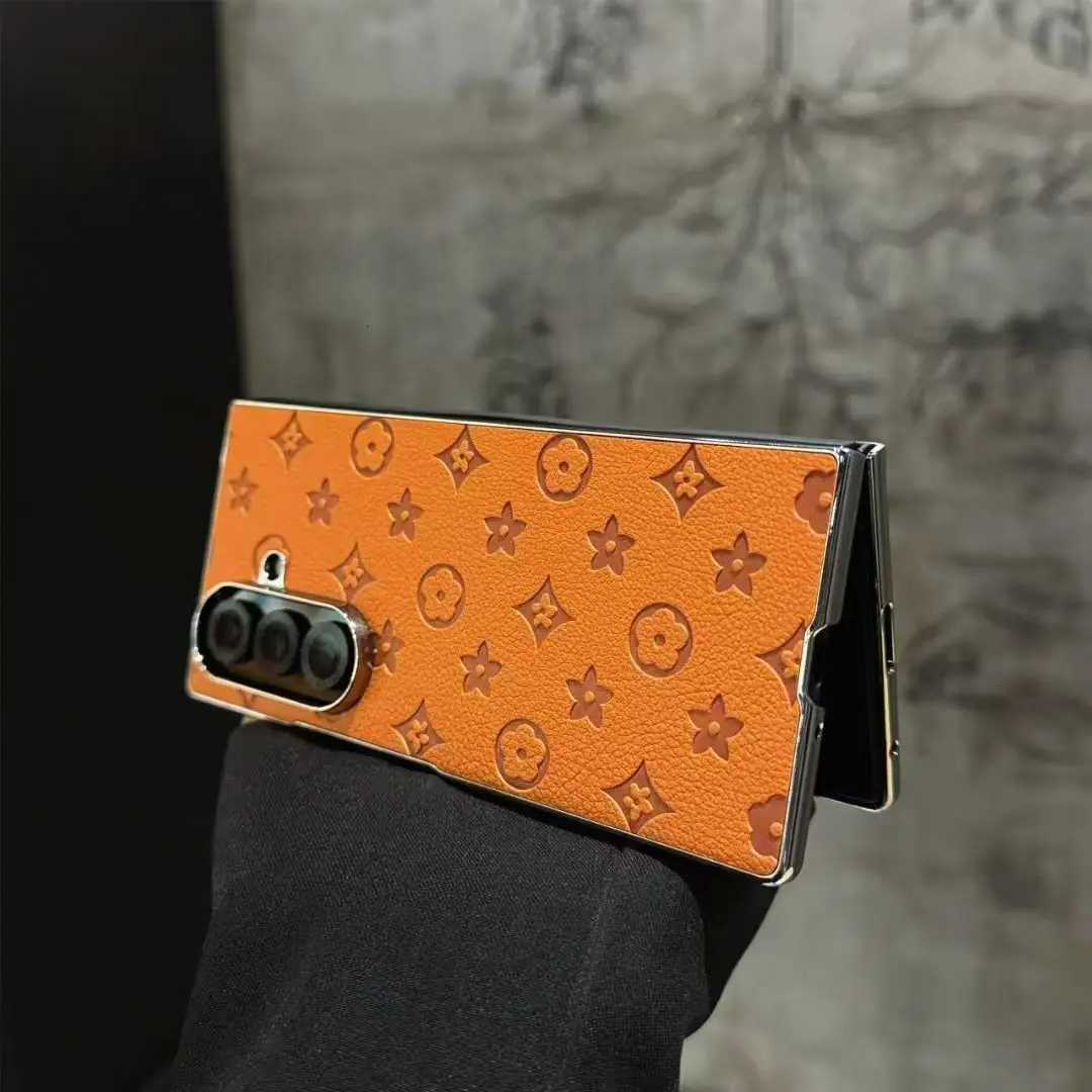 Luxury Embossed Monogram Case For Galaxy Z Fold 7 6 5 4 | Folding Shock-Absorbing Protective CoverT260305