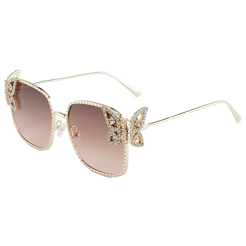 2026 New Designer Luxury Brand Box Women's Luxury Diamond Inlaid Sunglasses Butterfly Metal Frame Exquisite Sunglasses Fashion Glasses Non Prescr