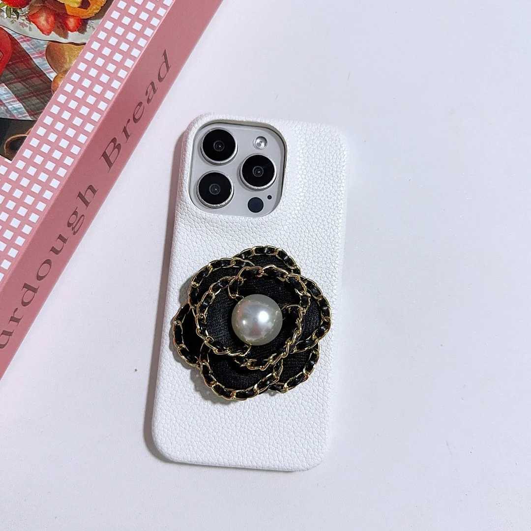 Luxury 3D Camellia Pearl Leather Phone Case For iPhone 16e 16 15 14 13 12 11 Pro Max | Shockproof Hard CoverT260305