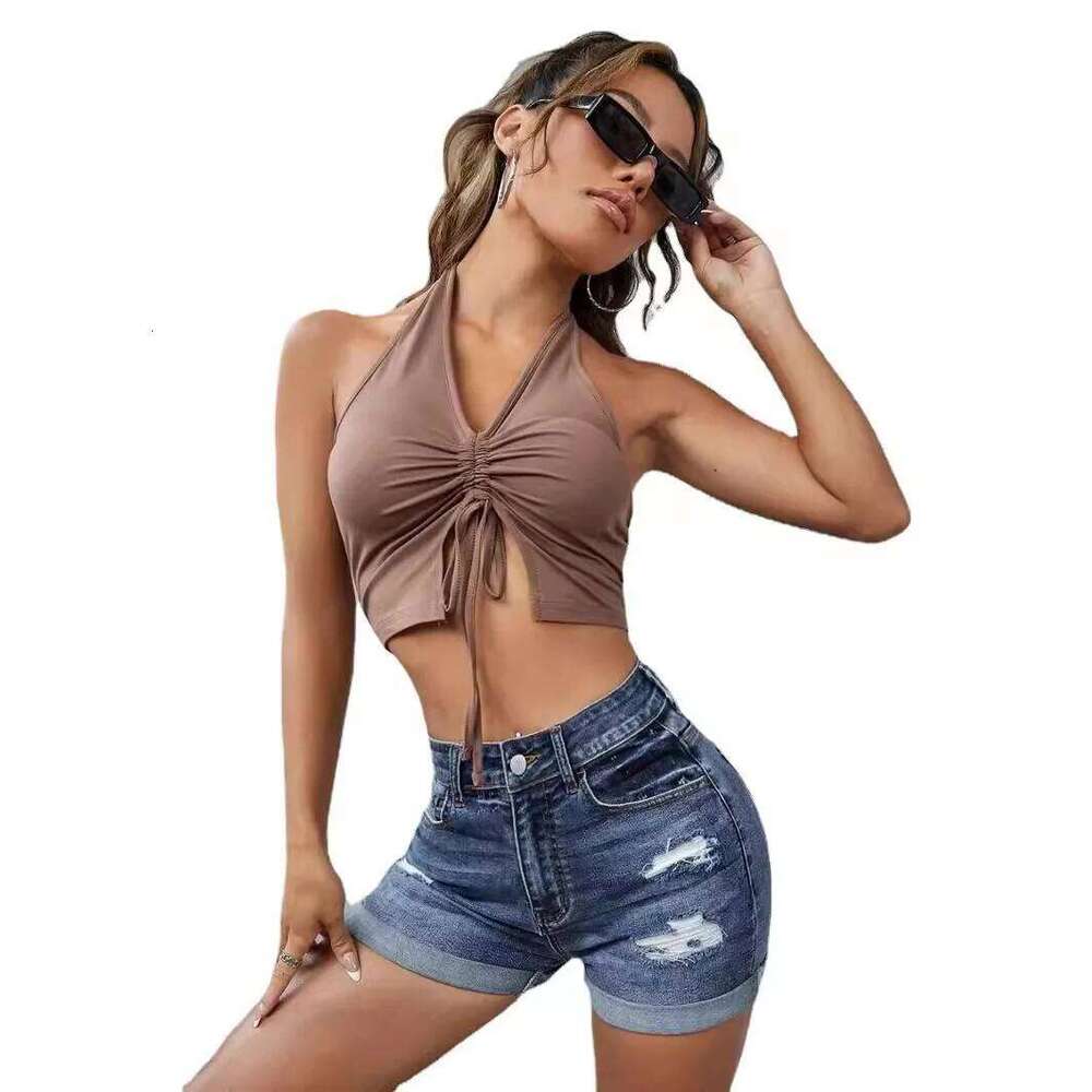 Washed High-waisted Denim Shorts with Holes. New Summer Fashion and Temperament Commuter Rolled Edge Short Jeans for Ladies XJ260305