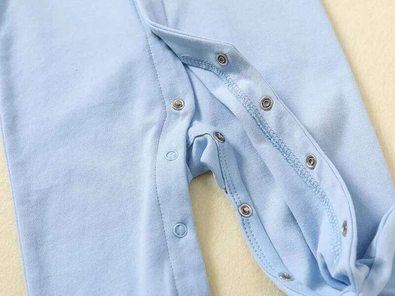 Promotion Limited Offer Cotton Newborn Baby Jumpsuits Growing Rompers Sleepsuits One-pieces Jumpers Grows Pyjama Roupa Sleepsuit Z260304