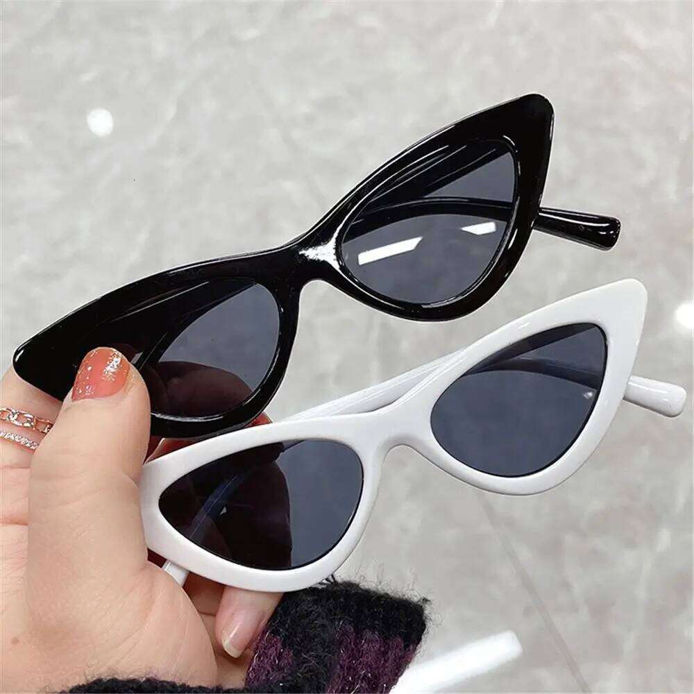 Fashion Kids Retro Narrow Frame Cat Eye Sunglasses for Boys Girls 3-9 Years Non-Polarized Sun Glasses Party Favor Z260305