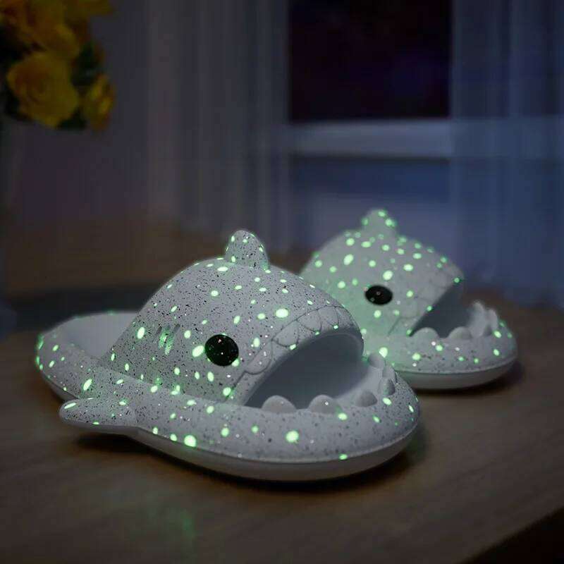 Luminous Shark Slippers Couples Fashionable Home & Beach Summer Shoes Cute Glow-in-the-Dark Cartoon Design for Men And Women