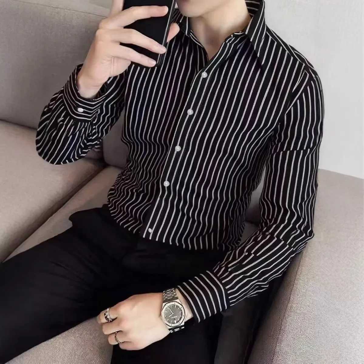 Spring Autumn Men Clothes Long Sleeve Stripe Shirt Men Business Casual Lapel Button Shirt Tops M260305