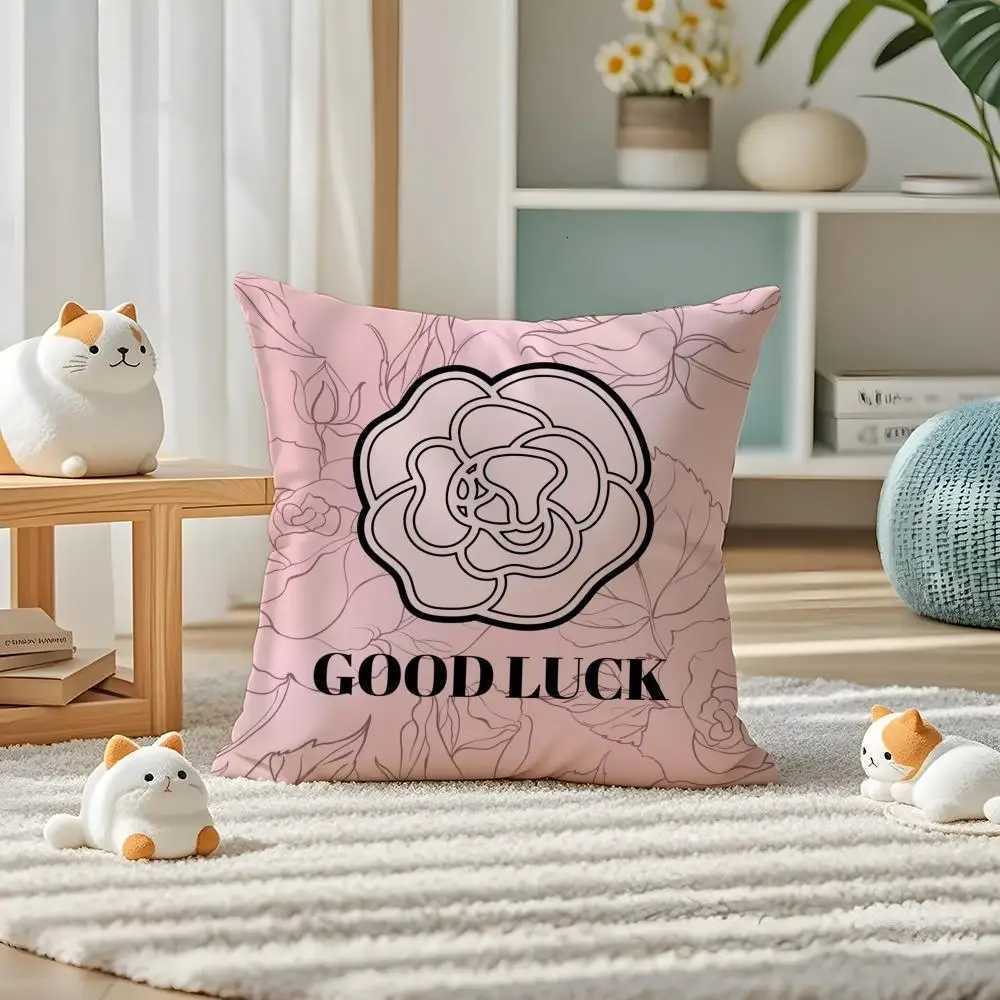 Hot Selling Camellia High-end Printing Pillow Case Silky Elegant Comfort Sofa Bed Invisible ZipperT260305
