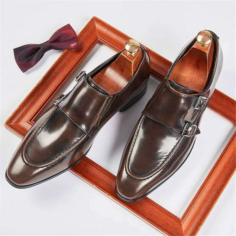 British Gentleman Monk Strap Loafers New Charm Black Brown Shoes for Men Designer Formal Wedding Prom Dress Homecoming Footwear