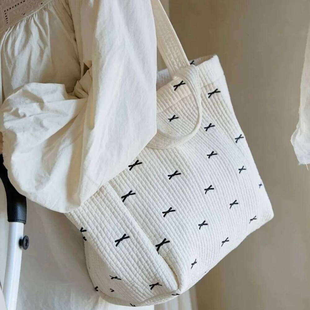 Korean Ins Outing Tote Portable Children's Pure Cotton Stroller Washable Large Capacity Single Room Mommy Bag Z260304