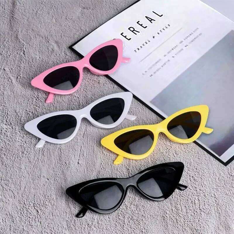 European and American Style Cat-eye Fashion Simple Photo with Small Frame Sunglasses Triangle Glasses Z260305