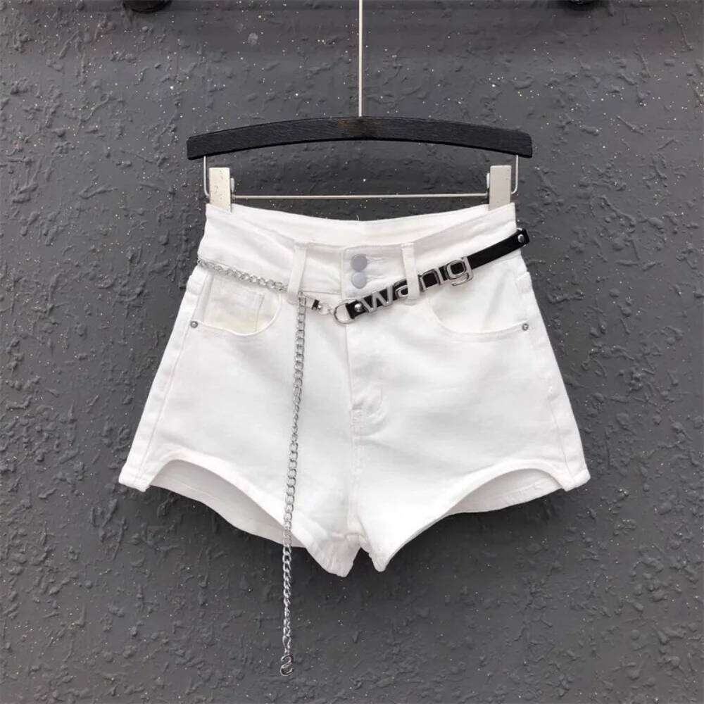 High Quality Irregular Design White Denim Shorts For Women's Fashion Jeans New Summer Loose A-line Wide-Leg Hot Pants XJ260305