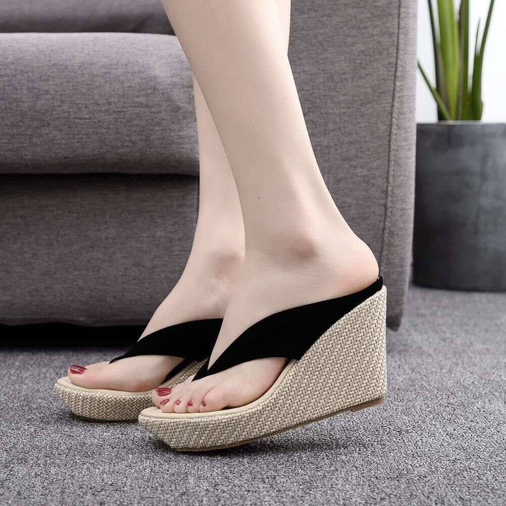 Foreign Trade Large Size Heel Slippers Waterproof Beach Toe Post Sandals Thick Sole Platform Wedge Flip Flops