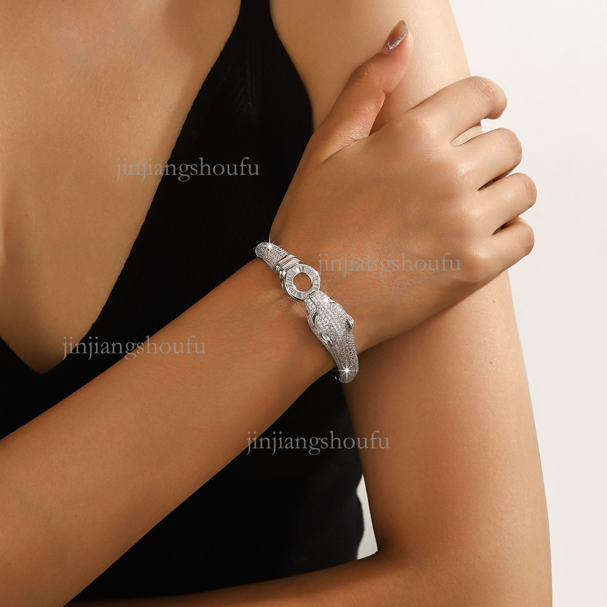 2026 Designer Micro Inlaid Zirconia Ring Platinum Bracelet Classic Fashion Luxury Brand Panther Jewelry Cross Border European And American Trendy Wome